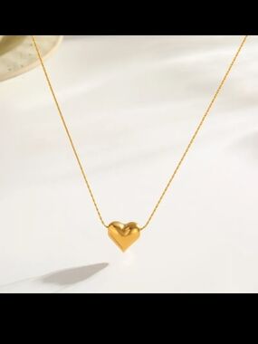 Delicate Gold Heart Pendant Necklace for Women